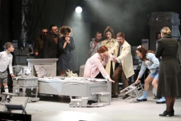 Spectacolul „Livada” după Anton Cehov, în regia lui Slava Sambriș