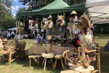 Meșterii populari au venit la Festivalul ”Lume, lume...Hai la târg” cu o ofertă extrem de bogată de produse meșteșugărești