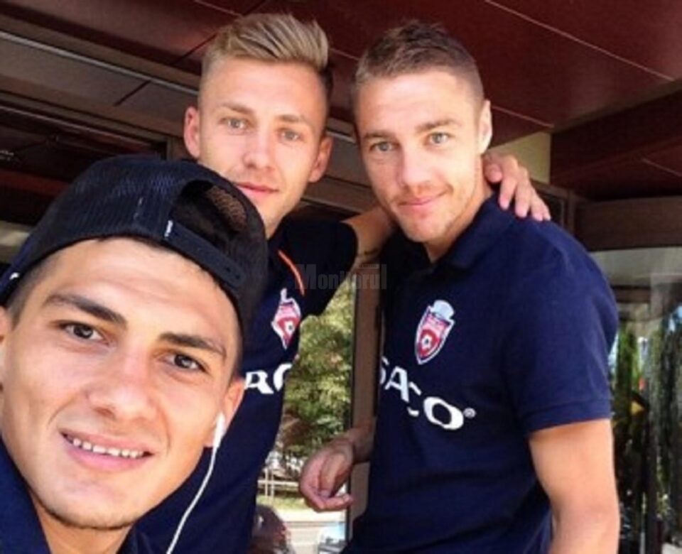 Plamada si Golofca, aici alaturi de Mihai Roman, au mai fost coechipieri si la FC Botosani Plamada si Golofca, aici alaturi de Mihai Roman, au mai fost coechipieri si la FC Botosani