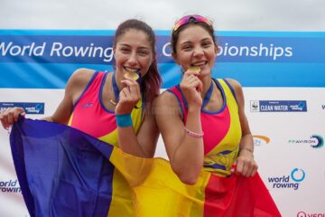 Gabriela Tivodariu, in dreapta imaginii, a devenit campioana mondiala