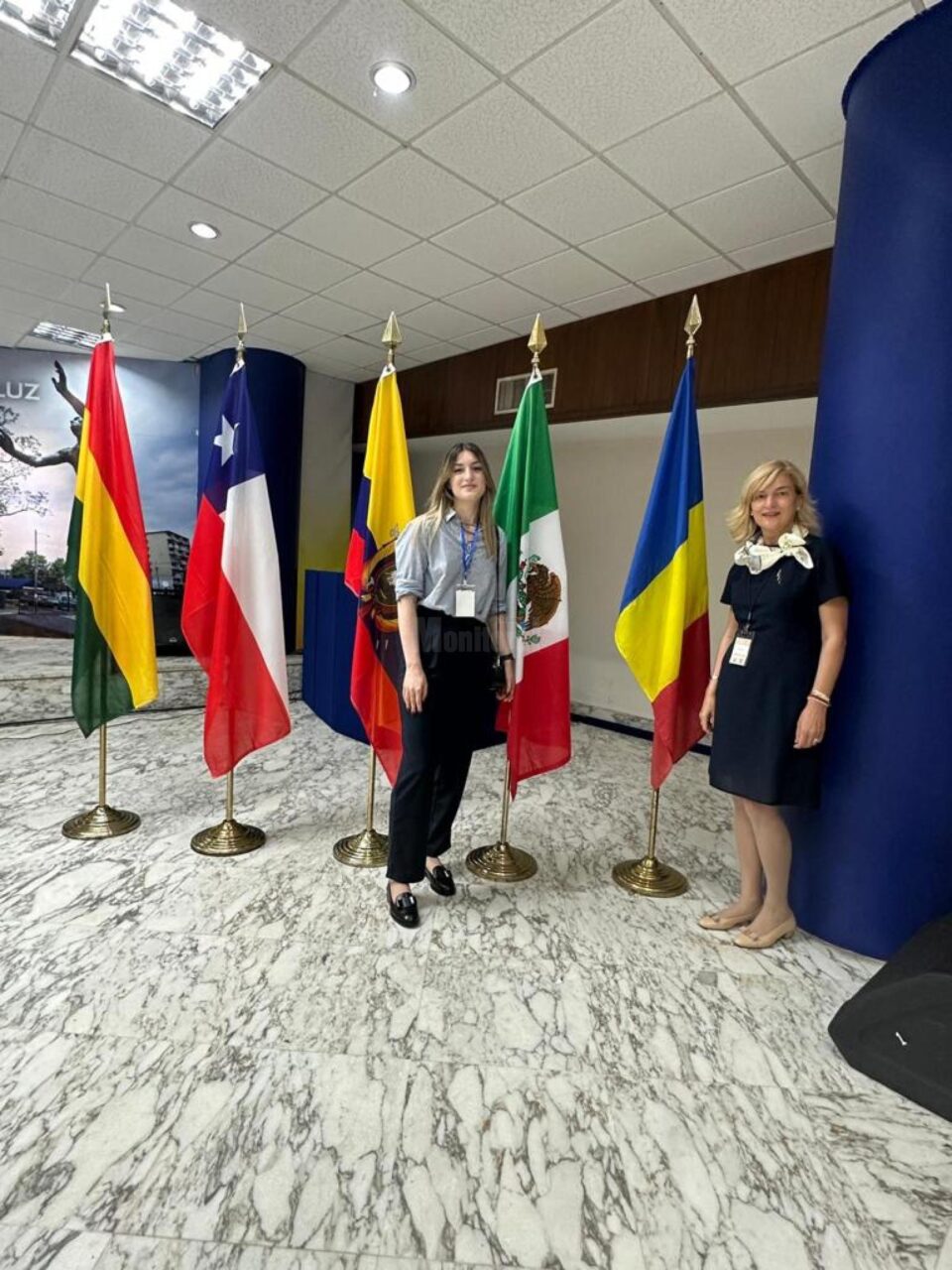 Studenta Ruxandra Filip și conf. dr. Roxana Filip