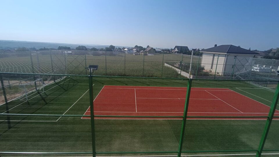 Terenul de sport