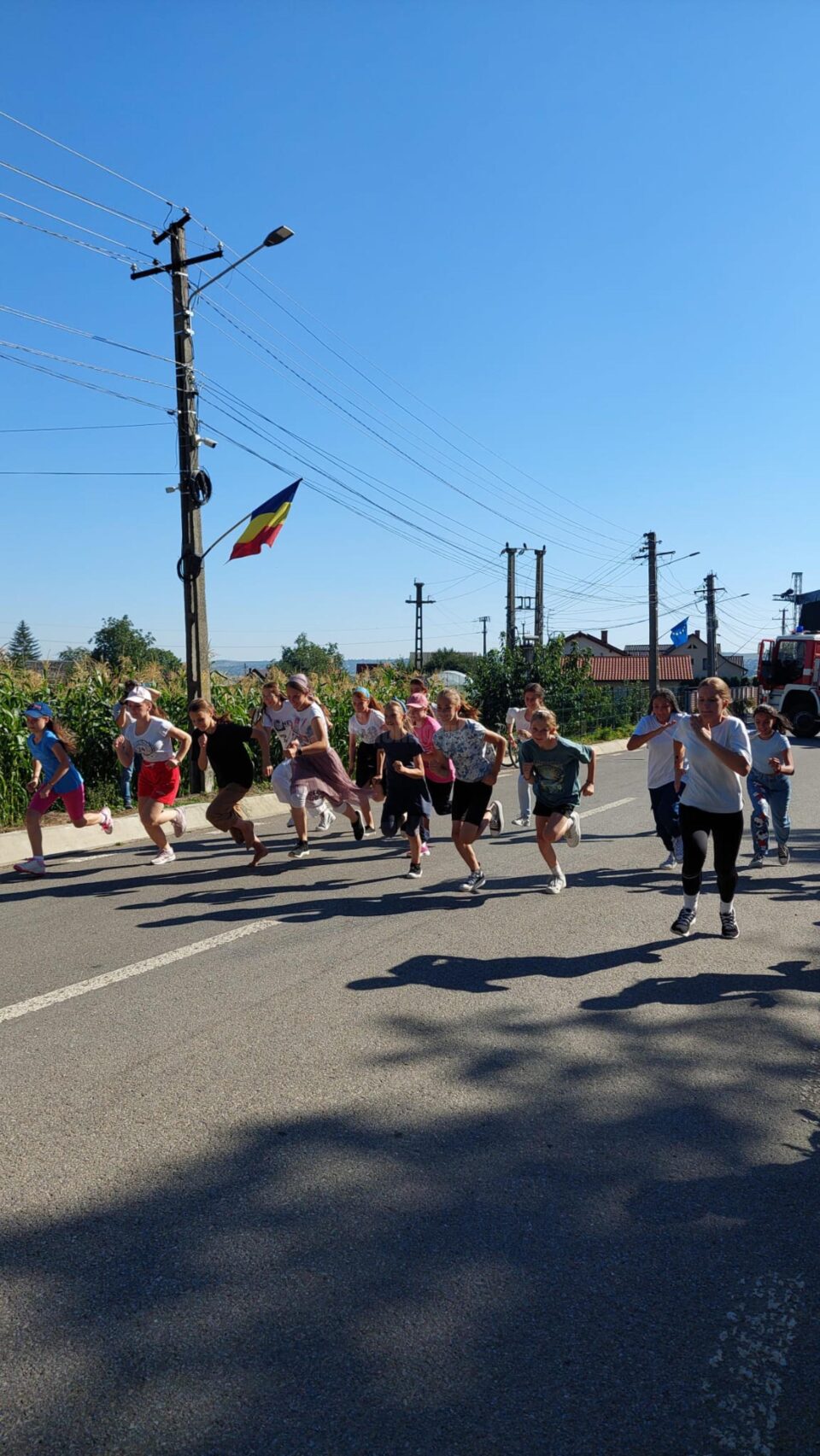 Întreceri sportive cu premii și medalii, pentru 200 de copii din Salcea