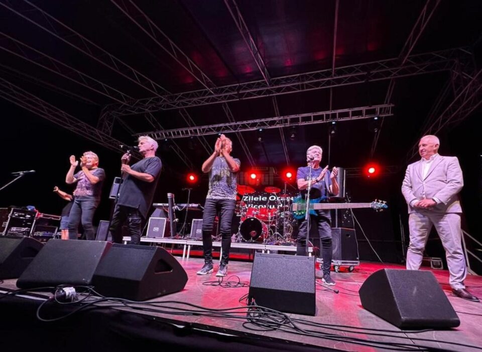 Trupa Holograf a concertat la Zilele Vicovului