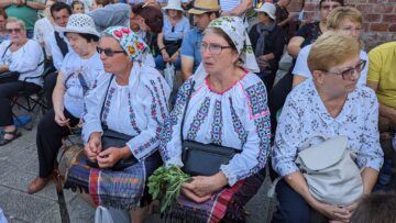 Mii de pelerini au fost prezenți anul acesta la Sanctuarul național marian de la Cacica