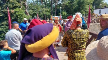 Aproximativ 30.000 de spectatori s-au bucurat de festivalul medieval de la Suceava