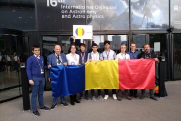 Premii și medalii pentru elevii români la Olimpiada Internațională de Astronomie și Astrofizică, sub coordonarea a doi profesori suceveni