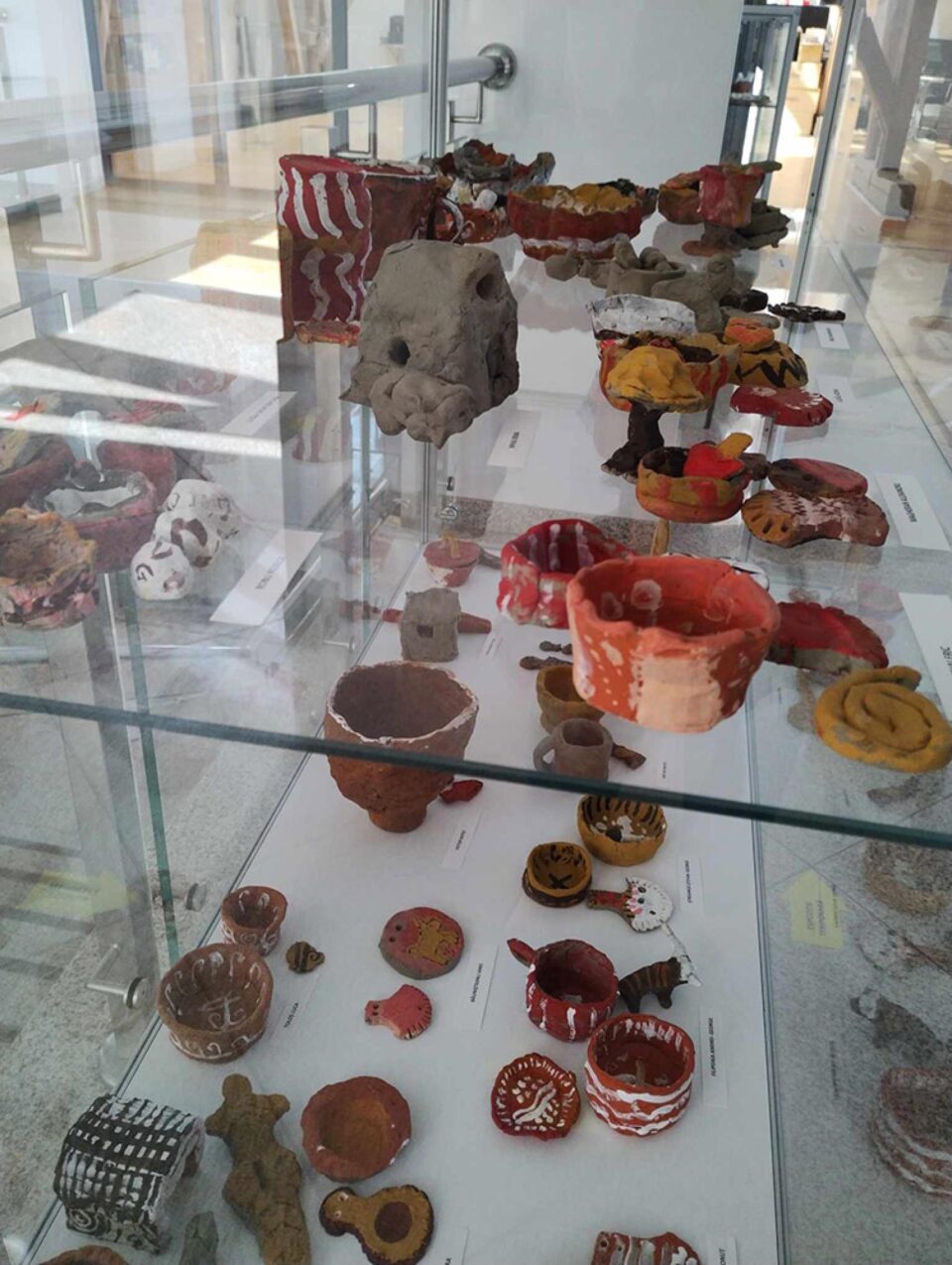 Vernisajul expoziției „Artă și Artefacte”, ediția a VI-a, joi, la Muzeul de Istorie