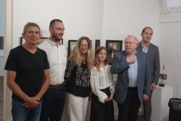 Trei generații, expoziție la Laval