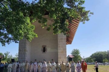 Biserica din Reuseni, ultima ctitorie a Sfântului Voievod Ștefan cel Mare, și-a sărbătorit hramul