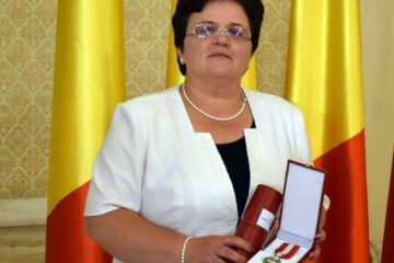 Prof. Daniela Luminița Ceredeev, profesor laureat Merito și inspector pentru disciplina religie