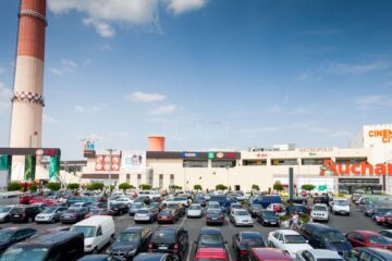 Parcarea Iulius Mall