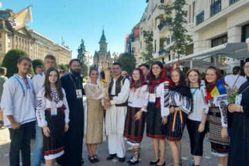 Zeci de tineri suceveni au participat recent la Întâlnirea Internațională a Tinerilor Ortodocși (ITO), la Timișoara