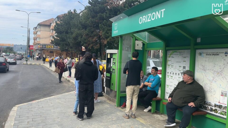 Stația de așteptare de la Orizont, mărită, pentru siguranța și confortul călătorilor