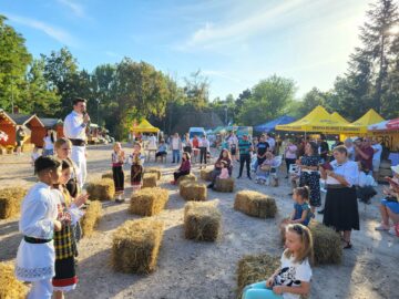 Trei zile de distracție și voie bună la Festivalul Plăcintelor, la Suceava