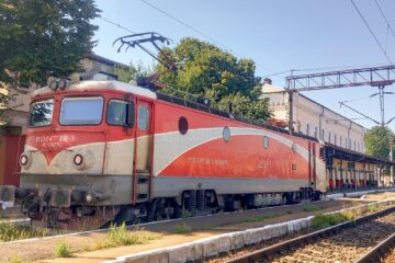Locomotiva trenului de București