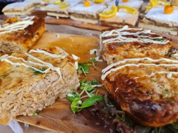Festivalul Plăcintelor – trei zile de distracție și delicii culinare, la Cetatea Sucevei Juriul concursului “Plăcinta ca-n Bucovina”