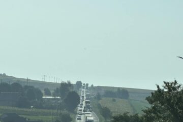 Trafic paralizat între Dărmănești și Suceava
