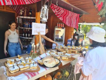Festivalul Plăcintelor – trei zile de distracție și delicii culinare, la Cetatea Sucevei Juriul concursului “Plăcinta ca-n Bucovina”