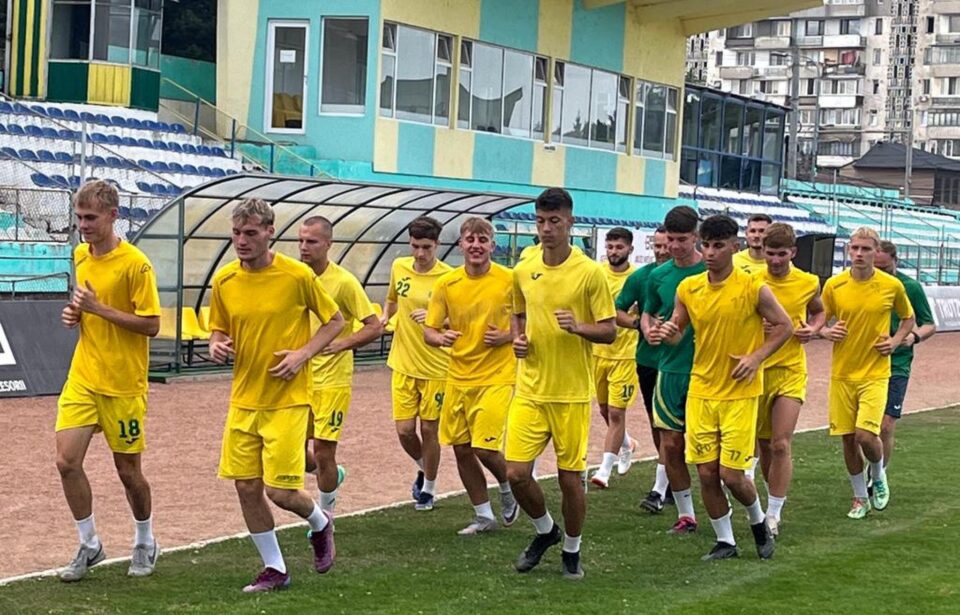 Fotbalistii Forestei au intrat in greva