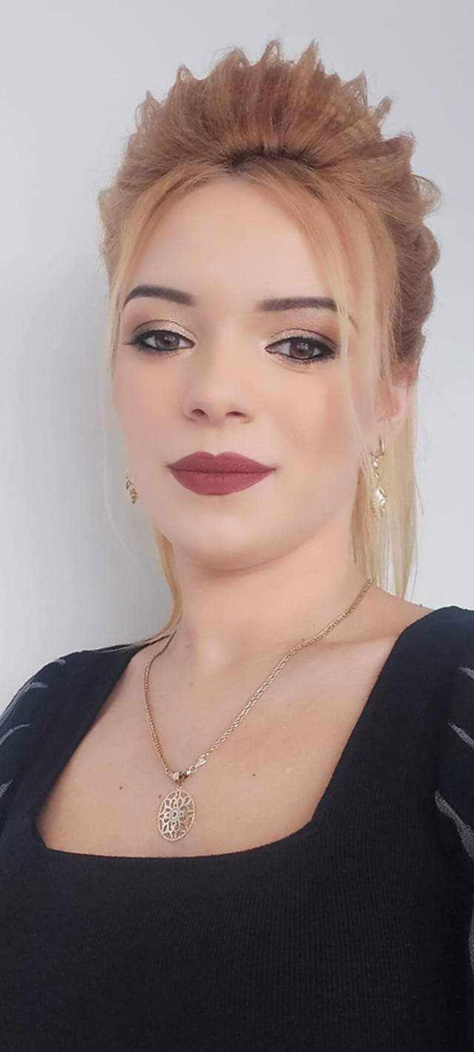 Oana Maria Crăiuț este învățătoare în comuna Vama