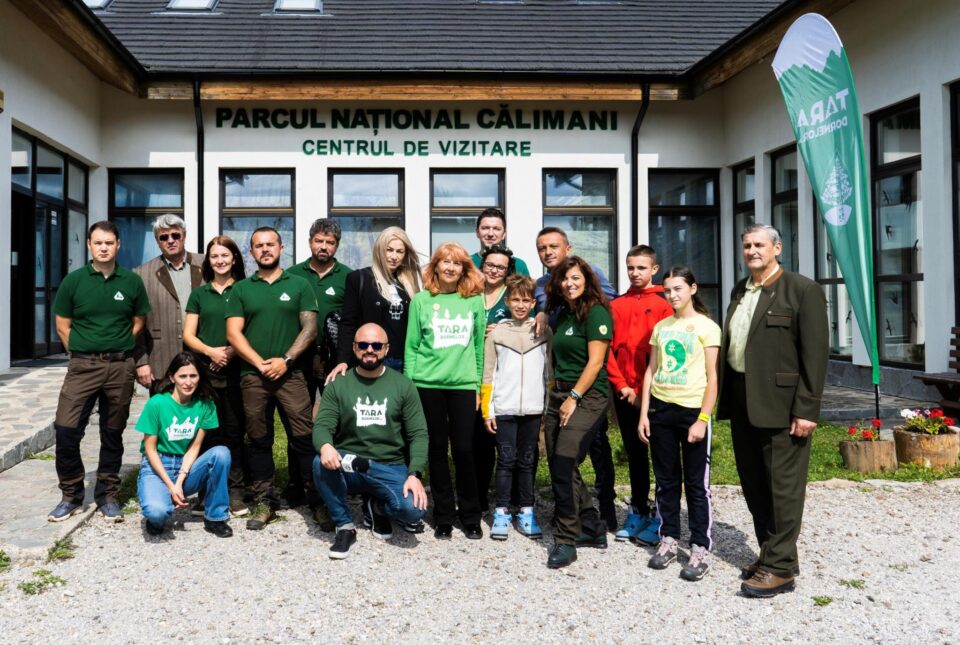 La Centrul de Vizitare al Parcului Național Călimani a fost lansat primul tur ghidat audio din destinația de ecoturism Țara Dornelor La Centrul de Vizitare al Parcului Național Călimani a fost lansat primul tur ghidat audio din destinația de ecoturism Țara Dornelor