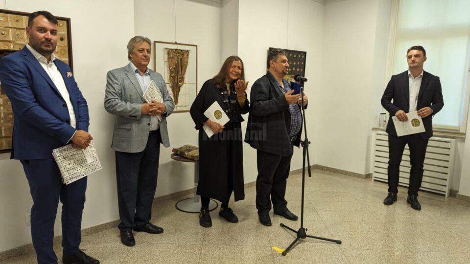 Artista Suzana Fântânariu, „doamna gravurii contemporane românești”, a expus pentru prima dată la Suceava