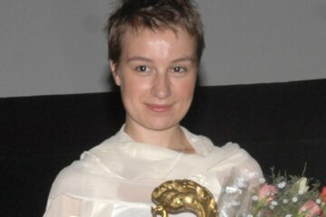 Actrița Anamaria Marinca, prezentă la Festivalul Internațional de Film, Diaporamă și Fotografie „Toamnă la Voroneț”