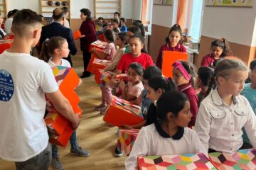 Zeci de copii au participat la activități recreative și educative, în cadrul Campaniei „Să aducem copiii la școală”
