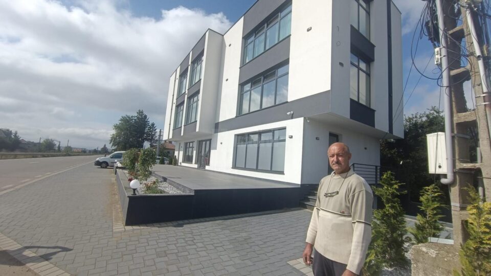 Consilierul local Dumitru Sbiera a solicitat explicații primarului din Dornești, dar fără folos
