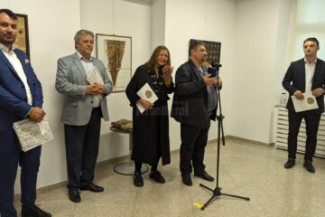 Artista Suzana Fântânariu, „doamna gravurii contemporane românești”, a expus pentru prima dată la Suceava