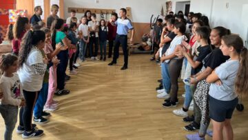 Zeci de copii au participat la activități recreative și educative, în cadrul Campaniei „Să aducem copiii la școală”