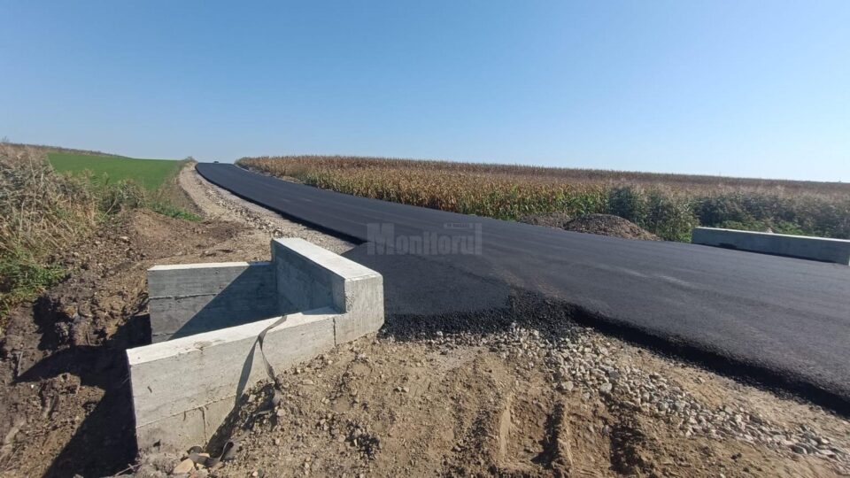 Investiția a presupus și o serie de poduri