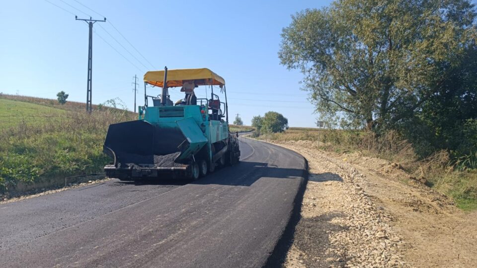 Ultimele lucrări de asfaltare