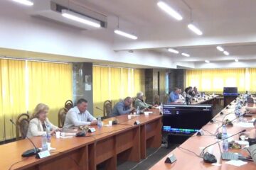 Gratuitățile la transport public în Suceava pentru elevi, studenți și pensionari au fost aprobate în ședința de joi a Consiliului Local