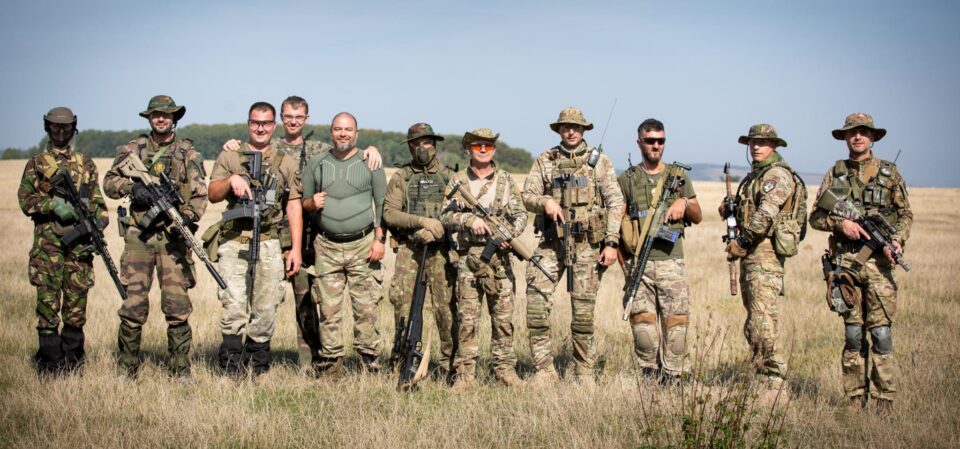 În pădurile din Mitocu Dragomirnei a avut evenimentul de airsoft ”Dava. Pe urmele Lupilor”