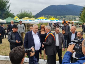 Senatorul Ioan Stan, primarul Negură și senatorul Daniel Cadariu