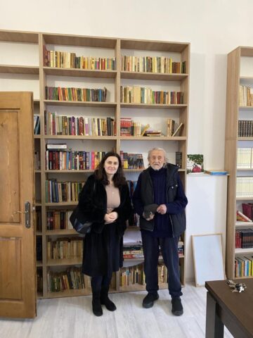 Învățătoarea Brahariu și profesorul Faur