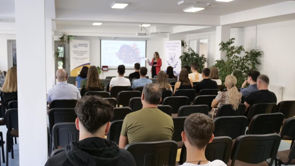 Rezultate bune pentru elevii suceveni la examenele Cambridge