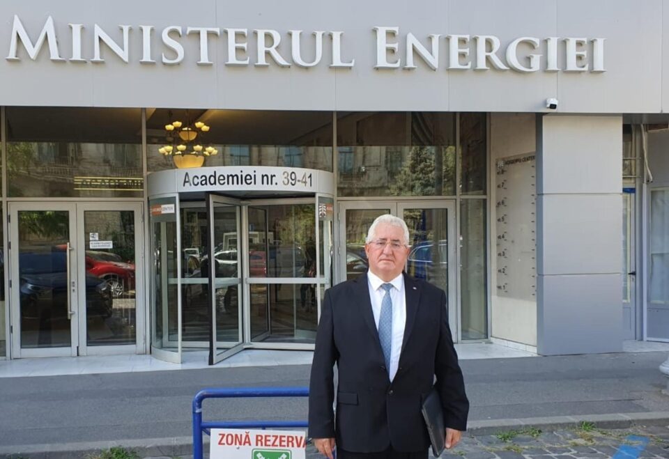 Primarul Sucevei, Ion Lungu, a făcut un miercuri un tur pe la ministere și instituții guvernamentale, cu diverse probleme și proiecte ale municipiului Primarul Sucevei, Ion Lungu, a făcut un miercuri un tur pe la ministere și instituții guvernamentale, cu diverse probleme și proiecte ale municipiului
