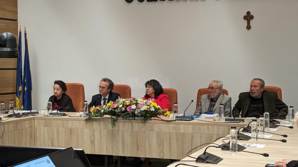 Deschiderea Festivalului „Nicolae Labiș“, ediția a 55-a, în Sala Unirii, în prezența unui public numeros