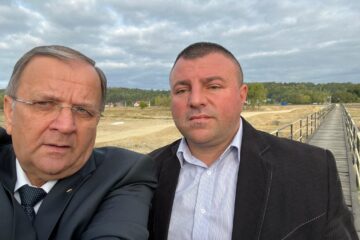 Președintele CJ Suceava, Gheorghe Flutur, și primarul din Marginea, Gheorghe Lazăr