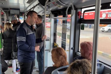Viceprimarul Lucian Harșovschi, prezent în mijloacele de transport și prin stații, pentru a verifica punerea în aplicare a măsurilor referitoare la programul „Vinerea verde”