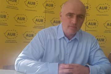 Liderul AUR Suceava, deputatul Doru Acatrinei