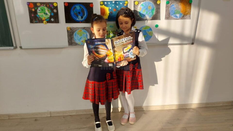 Săptămâna mondială a spațiului cosmic, la Școala Baia