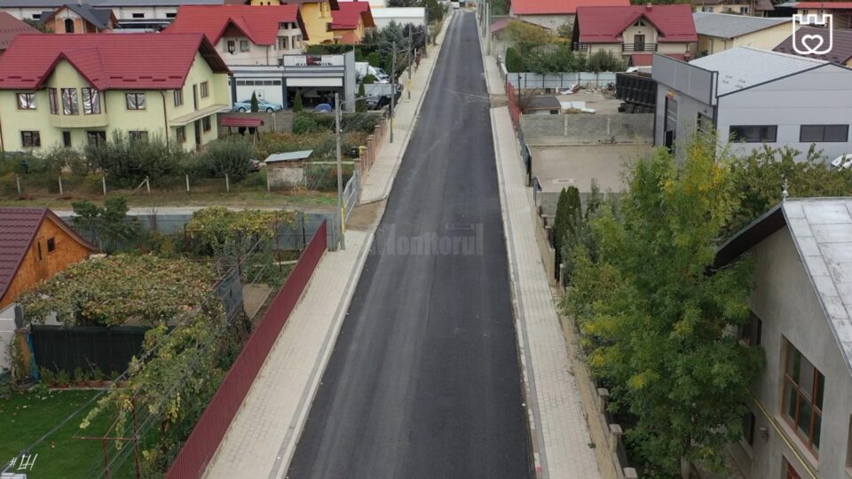 Strada Fagului, din Burdujeni, refăcută complet, cu covor asfaltic și trotuare pe ambele părți Strada Fagului, din Burdujeni, refăcută complet, cu covor asfaltic și trotuare pe ambele părți