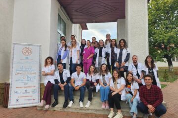 Aproape 90 de săteni din Pleșești au fost consultați gratuit de Caravana cu Medici