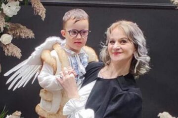 „Îmbrățișări Gratuite”