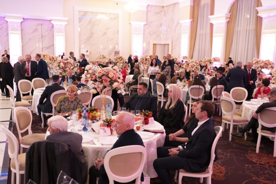 Cei mai performanți antreprenori suceveni au fost premiați la Gala Oamenilor de Afaceri