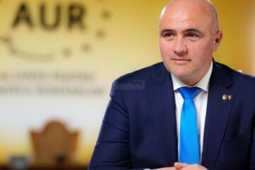 Liderul AUR Suceava, deputatul Doru Acatrinei